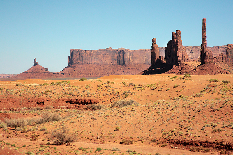 Monument Valley : Arizona Landscapes : Landscape Photos : Richard Moore : Photographer